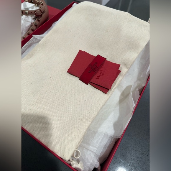 Valentino Garavani Rockstud Flats (SOLD) - Picture 3 of 6